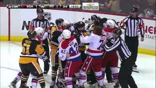 Gotta See It: Ovechkin shrugs off angry Penguins