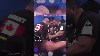 When Devon Larratt faced Levan Saginashvili #armwrestling