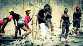 Nuchie - Just Whine Fi Mi ft. Dixcy Chicks