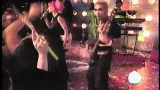 No Doubt - It's The End Of The World As We Knew It [Live MTV New Year's Eve 2000]