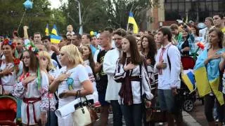 Мой город Н: Николаев поет гимн Украины