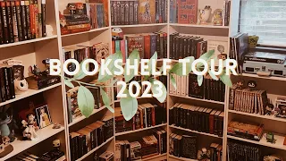 Bookshelf Tour 2023 🌿 | my entire TBR