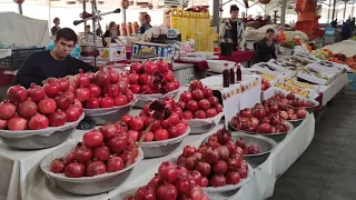 Базар Чорсу в Ташкенте, Узбекистан. 2023. Восточный базар. Chorsu Bazaar in Tashkent, Uzbekistan.