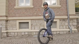 Learn how to ride a unicycle - ENGLISH