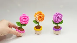 🌹Beautiful doesn't mean expensive!🌹How to crochet a small ROSE flower in a pot