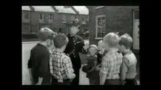 Norman Wisdom - NORMAN ON THE BEAT (1962) - classic chase sequence