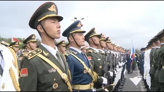 Chinese Honor Guard Debuts at Belorussian National Day Ceremony