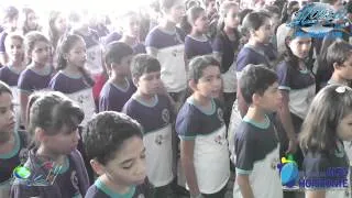 ALUNOS ESCOLA MUNICIPAL ARRASAM EM INTERPRETAÇÃO DO HINO NACIONAL.