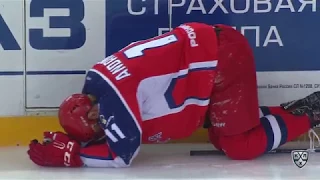 Andronov leaves game after heavy hit