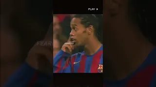Don't mess with Ronaldinho 😈 | #football #ronaldinho