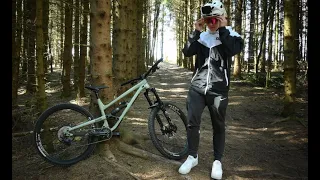 Commencal Clash Schwarzenbach Edit ( Paul Weiß )