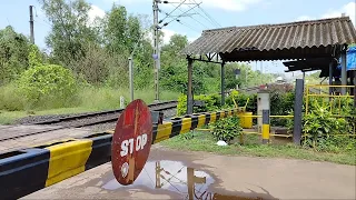 12284 Duronto एक्सप्रेस | Hazar Nizamuddin to Ernakulam | Crossing |