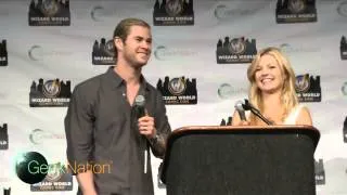 Chris Hemsworth "Your Gorgeous" at Wizard World Comic Con Philly