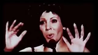 Shirley Bassey - I've Never Been A Woman Before  / Somebody Like Me (1972 Live at Talk Of Town)