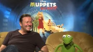 Muppets Most Wanted:Ricky Gervais "Dominic Badguy" & Constantine Official Movie Interview|ScreenSlam