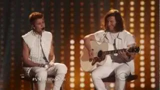 Justin Bieber live in Victoria Secret Fashion Show 2012 complete performance HD