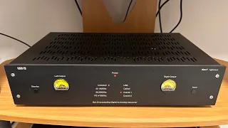 LAB12 dac1 reference, McIntosh and Dynaudio. Beautiful vocals and short cello passage.