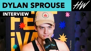 Dylan Sprouse Reveals His Secret Kiss Technique with the cast of "Banana Split" ! | Hollywire