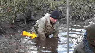 НЕОБЫЧНЫЕ НАХОДКИ ИЗ БОЛОТА В ТОТ ДЕНЬ ПАРНЯМ ПОВЕЗЛО.