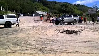 hilux on hilux recovery