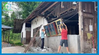 Divorcing his wife, the young man and his father began a project to renovate the old house