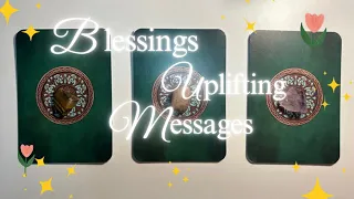 Messages that you are meant to hear 💫 Blessings coming your way 🍀✨ Pick a card reading