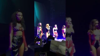 Little Mix, Secret love song. Paris 08/06/17