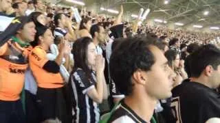 Reação da torcida na cobrança do último pênalti - Final da Libertadores 2013 - Atlético x Olímpia