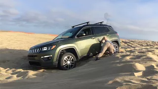 New Jeep Compass 4x4 get stuck in sand easily