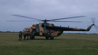 702-es Mi-17-es katonai helikopter indítsa és felszállása -  2017. 10. 10. Hajdúszoboszló