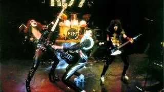 Kiss - Cold Gin - Kiss Alive Version  1976