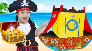Annie Finds Children Toys from Pirate Treasures Adventure Video for Kids