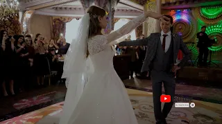 Роман и Виктория танец жениха и невесты огненная лезгинка Свадьба в Дагестане 2020