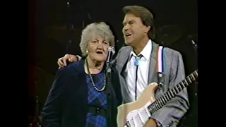 Amazing video of Glen Campbell and His Mama Singing Together on stage!