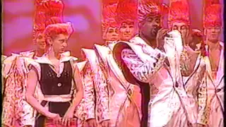 Broadway Cast of GREASE sings BEAUTY SCHOOL DROPOUT - THE TONIGHT SHOW 1994