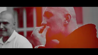 DUDEK P56 - JEST JAKI JEST (MUZ. CZAHA) OFFICIAL VIDEO