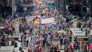 Police injured in Berlin protest against COVID-19 measures