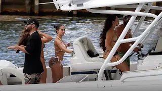 FAMOUS INSTAGRAM MODELS AT THE MIAMI RIVER| @MiamiBoatLife |BOAT ZONE COLLAB