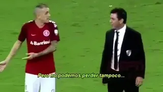 Gallardo v D'Alessandro. Imperdible diálogo