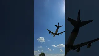 Amazing loud landing 747 laute Landung in Köln sehr nah