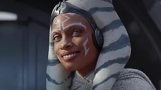 Warum lacht Ahsoka am Ende der Folge?