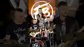 Alice Merton VS Led Zeppelin - No Roots // Immigrant Song (Family business Band Cover)