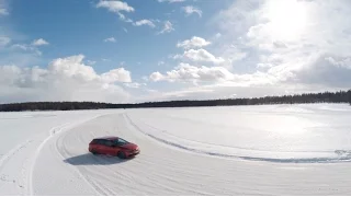 We take the SEAT Leon ST CUPRA 300 for a test drive... on ice #spon | Men's Health UK