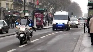 Paris Police Motorcycle Escort, Prisoner Transport.