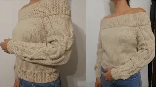 Бежевый свитер с открытыми плечами