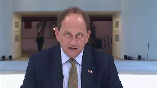 Alexander Graf Lambsdorff, MdE antwortet auf die Fragen der Russischsprachigen in Deutschland