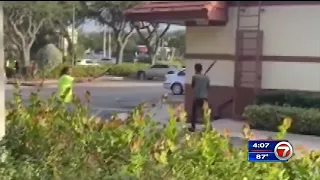 Machete-wielding man confronts driver outside Oakland Park McDonald’s after road rage incident