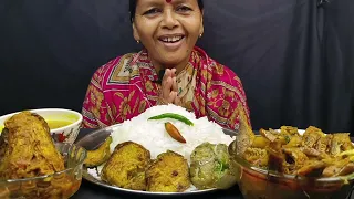 BIGBITES,EATING RICE WITH BATA FISH CURRY,FISH HEAD CURRY,DAL, CABBAGE CURRY।।