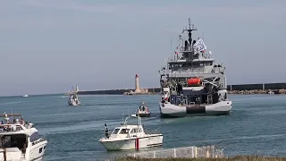 Départ de "La Seine", navire de la Marine Nationale, Sète, France