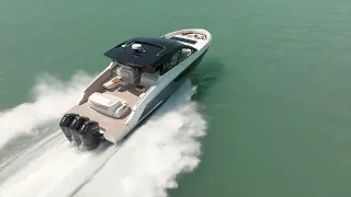 2023 Cruisers Yachts  50 GLS